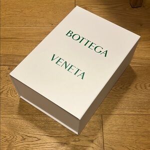 Bottega Veneta White Box with Green Logo Typography